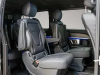 Gebraucht Mercedes V300 237 PS (174 kW) 2025 Manufacturer Van / Kleinbus