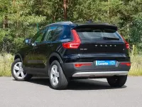 Gebraucht Volvo XC40 Core 163 PS (119 kW) 2023 Schwarz SUV