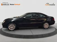 Gebraucht Mercedes CLK200 184 PS (135 kW) 2009 Schwarz Coupé