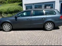 Gebraucht VW Passat 122 PS (89 kW) 2011 Grau Kombi