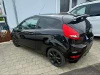 Gebraucht Ford Fiesta Titanium 95 PS (69 kW) 2012 Schwarz Kleinwagen