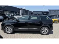 Gebraucht Peugeot 5008 Active 131 PS (96 kW) 2024 Schwarz SUV