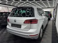 Gebraucht VW Golf VIII United 150 PS (110 kW) 2020 Reflexsilber metallic Van / Kleinbus