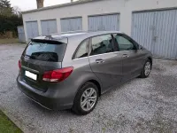 Gebraucht Mercedes B180 Business 122 PS (89 kW) 2018 Grau Van / Kleinbus