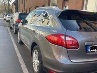 Gebraucht Porsche Cayenne 245 PS (180 kW) 2011 Grau SUV