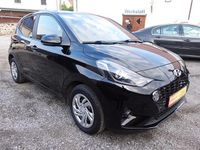 Gebraucht Hyundai i10 GO! 67 PS (49 kW) 2023 Schwarz Kleinwagen