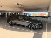 Gebraucht BMW 520 M Sport 197 PS (144 kW) 2024 Grau Kombi