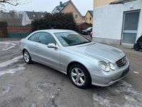 Gebraucht Mercedes CLK270 170 PS (125 kW) 2004 Silber Coupé