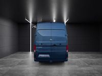 Gebraucht VW Crafter 177 PS (130 kW) 2023 Indiumgrau metallic Van