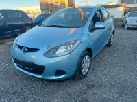 Usata Mazda 2 75 CV (55 kW) 2010 Blu Utilitaria