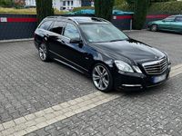 Gebraucht Mercedes E350 Avantgarde 265 PS (194 kW) 2011 Schwarz Kombi