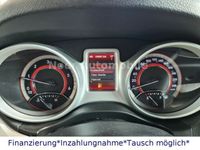 Gebraucht Fiat Freemont Urban 170 PS (125 kW) 2011 Grau metallic SUV