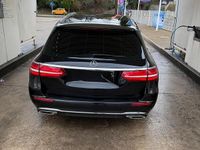 Gebraucht Mercedes E220 194 PS (142 kW) 2018 Schwarz Kombi