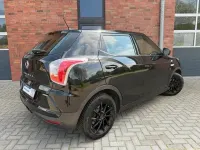 Gebraucht SsangYong Tivoli 116 PS (85 kW) 2018 Schwarz SUV