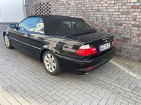 Gebraucht BMW 320 Cabriolet 150 PS (110 kW) 2005 Schwarz Cabrio