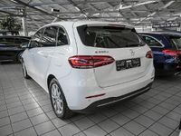 Gebraucht Mercedes B250e 218 PS (160 kW) 2022 Van / Kleinbus
