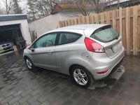 gebraucht Ford Fiesta Fiesta1.6 TDCi Titanium