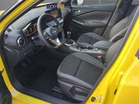 Neu Nissan Juke N-Connecta 114 PS (83 kW) 2025 Gelb SUV