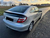 Gebraucht Mercedes C180 129 PS (94 kW) 2001 Silber Coupé