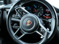 Gebraucht Porsche Macan 252 PS (185 kW) 2017 Weiß SUV