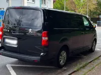 Gebraucht Peugeot Expert Premium 177 PS (130 kW) 2018 Schwarz Van