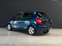 Gebraucht Skoda Fabia Fresh 105 PS (77 kW) 2013 Blau Kleinwagen