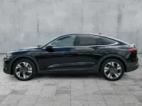 Gebraucht Audi e-tron S-Line 300 kW (408 PS) 2022 Mythosschwarz metallic SUV
