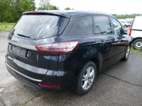 Gebraucht Ford S-MAX Business Edition 160 PS (117 kW) 2017 Schwarz Van / Kleinbus