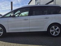 Second-hand Ford Galaxy Titanium 209 CP (153 kW) 2017 Alb Monovolum