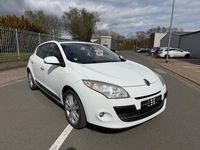 Second-hand Renault Mégane 131 CP (96 kW) 2011 Alb Berlinǎ