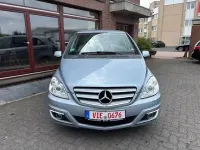 Gebraucht Mercedes B180 116 PS (85 kW) 2010 Horizontblau Van / Kleinbus