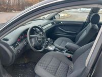 Gebraucht Audi A6 180 PS (132 kW) 2002 Schwarz Limousine