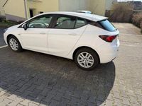 Gebraucht Opel Astra Edition 105 PS (77 kW) 2018 Other Limousine