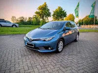 Gebraucht Toyota Auris 116 PS (85 kW) 2017 Blau Limousine