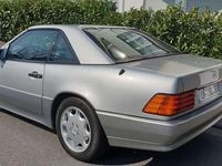 Gebraucht Mercedes SL300 231 PS (169 kW) 1992 Astralsilbermetallic Cabrio