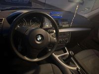 Gebraucht BMW 116 116 PS (85 kW) 2006 Schwarz Kleinwagen