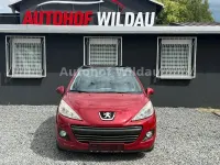 Gebraucht Peugeot 207 Premium 120 PS (88 kW) 2010 Limousine