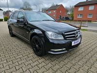 gebraucht Mercedes C220 CDI BJ 12 / SCHWARZ / KLIMA / NAVI / TÜV NEU