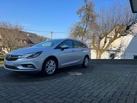 Gebraucht Opel Astra Innovation 125 PS (91 kW) 2017 Silber Kombi