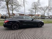 Gebraucht Mercedes E300 252 PS (185 kW) 2011 Schwarz Coupé