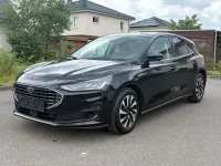 Gebraucht Ford Focus Titanium 155 PS (114 kW) 2025 Schwarz Limousine