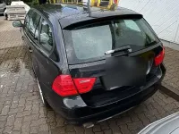 Gebraucht BMW 318 147 PS (108 kW) 2010 Schwarz Kombi