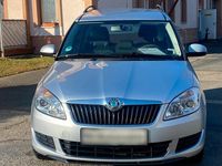 Gebraucht Skoda Roomster 2011 Silber Van / Kleinbus