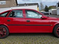 Gebraucht Opel Vectra 101 PS (74 kW) 1997 Rot Limousine
