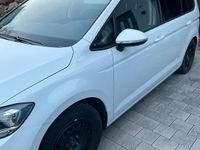 Usata VW Touran 150 CV (110 kW) 2017 Bianco Monovolume
