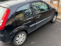 Gebraucht Ford Fiesta 69 PS (50 kW) 2007 Schwarz Kleinwagen