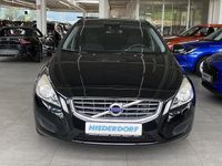 Gebraucht Volvo V60 Kinetic 150 PS (110 kW) 2012 Schwarz Kombi