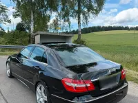 Gebraucht Mercedes E350 Avantgarde 265 PS (194 kW) 2012 Schwarz Limousine
