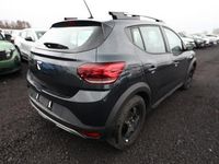 Gebraucht Dacia Sandero Comfort 91 PS (66 kW) 2022 Kometengrau metallic kometengrau metallic SUV