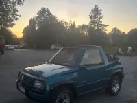 Gebraucht Suzuki Vitara 97 PS (71 kW) 1990 Schwarz Cabrio